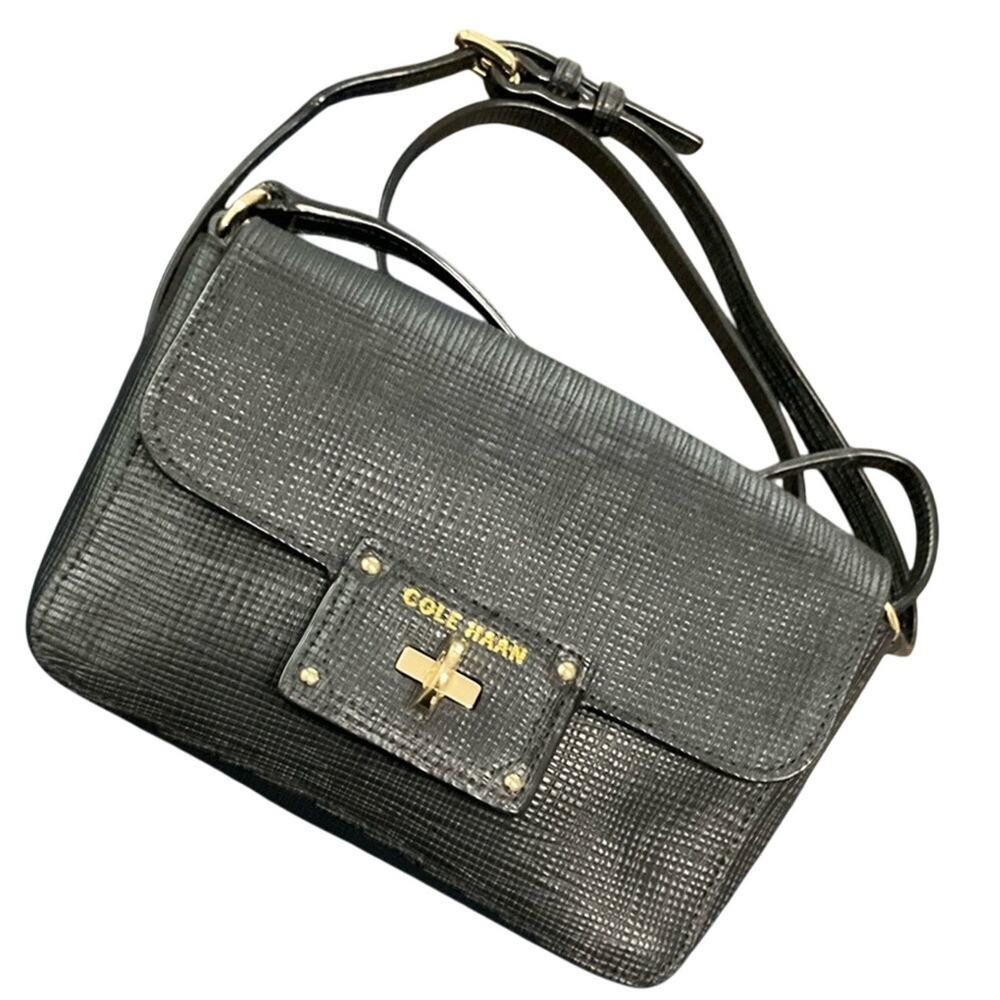 COLE HAAN Jozie Smart Phone Crossbody Black Bag Matching dust Bag - Picture 3 of 8